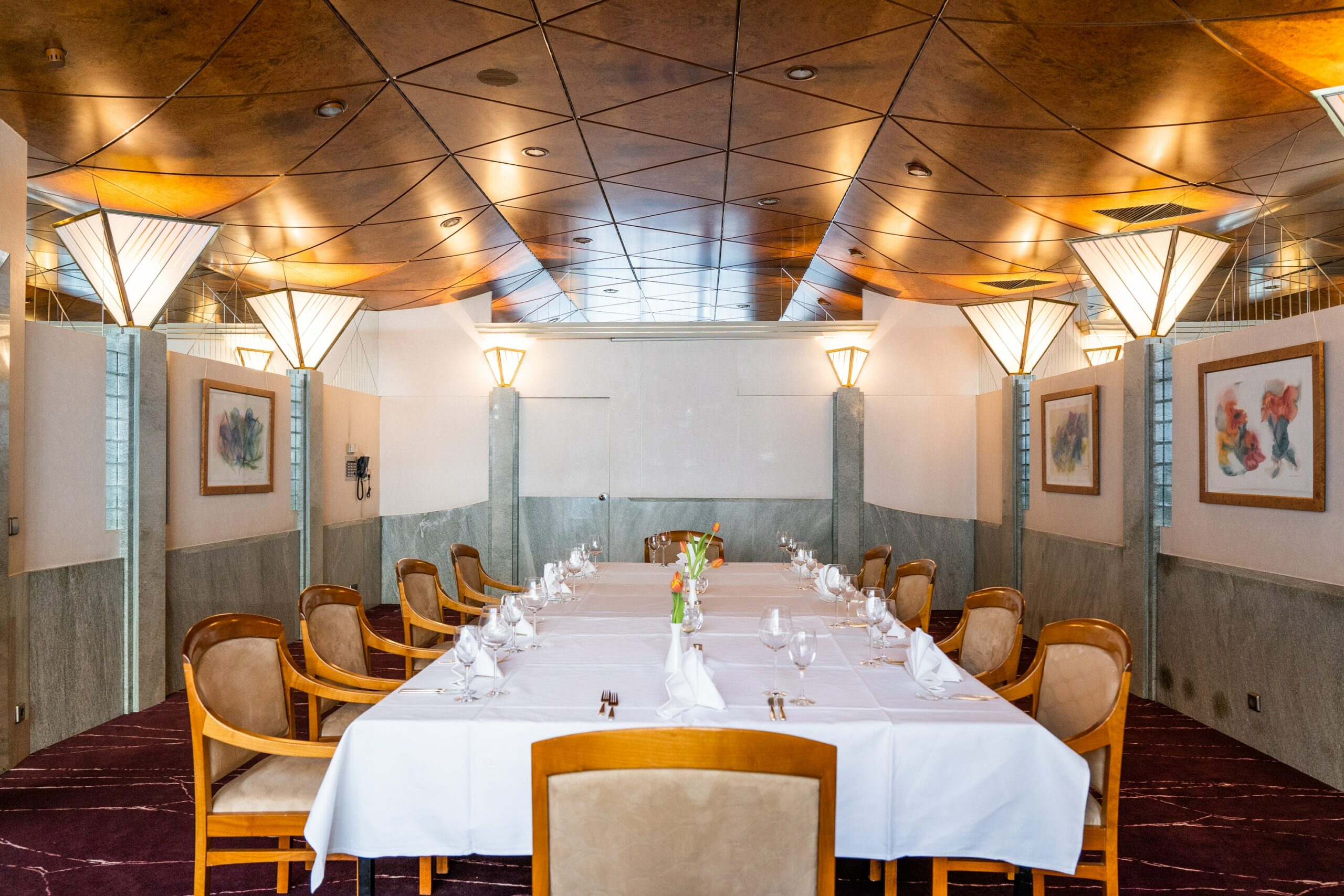 Salon 2 Block Form Abendessen